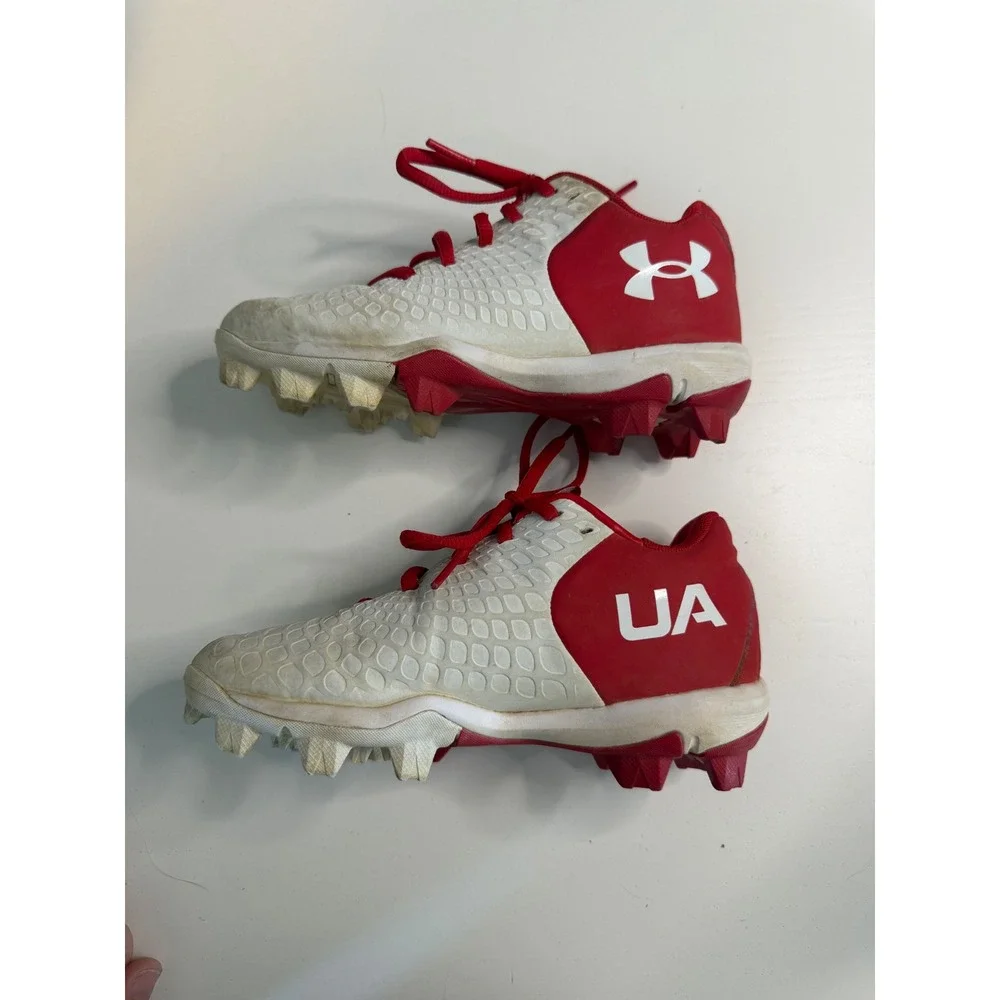 Under Armour Leadoff RM Youth Baseball Cleats Red White 3026607-100 Size 13K